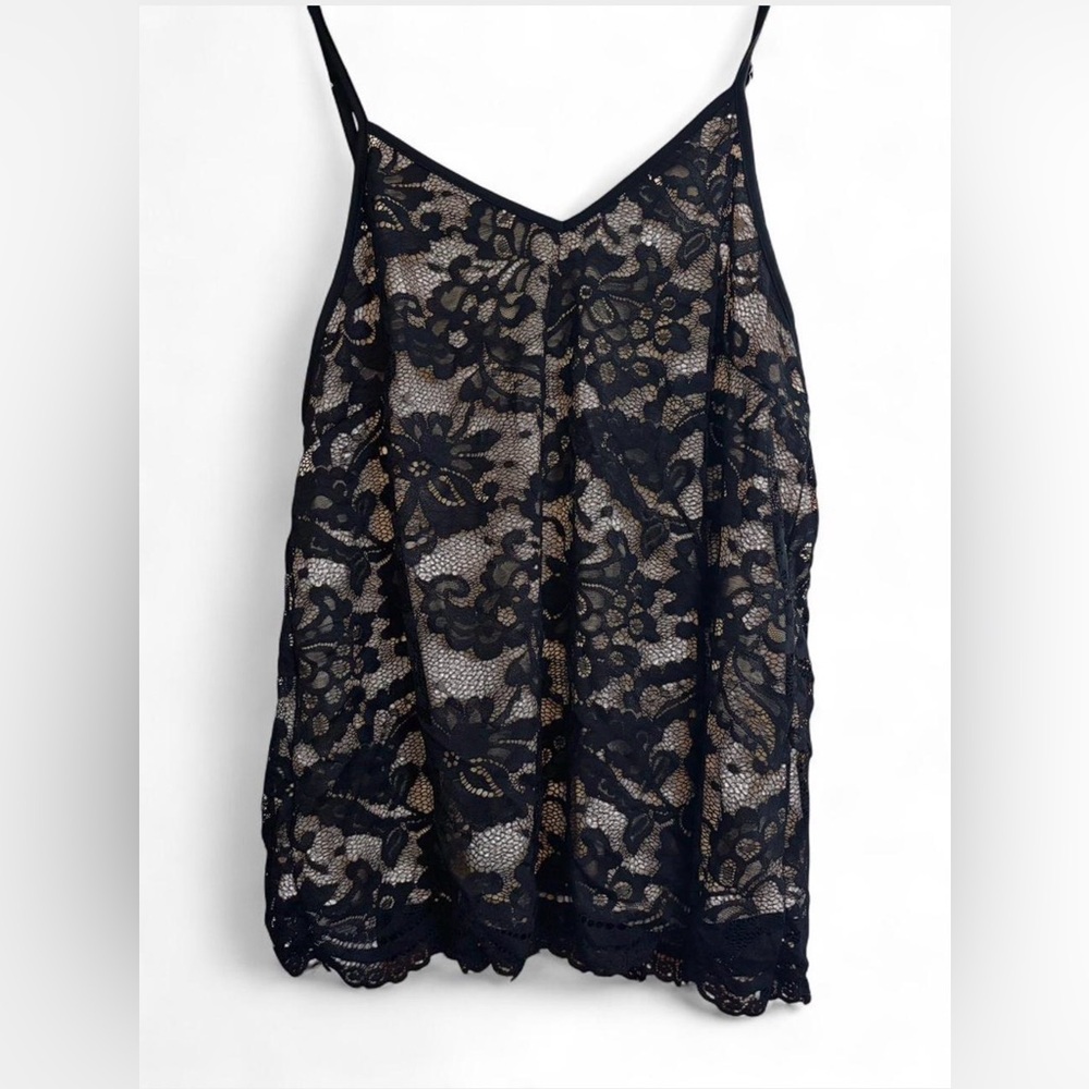 SHEIN Curve Black and Cream Top